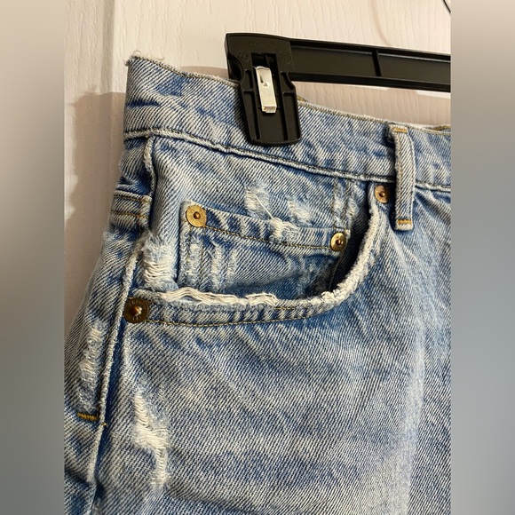 Aritzia Agolde Parker Vintage Cut-Off Distressed Rip Jean Denim Shorts Size 27 - Picture 7 of 16